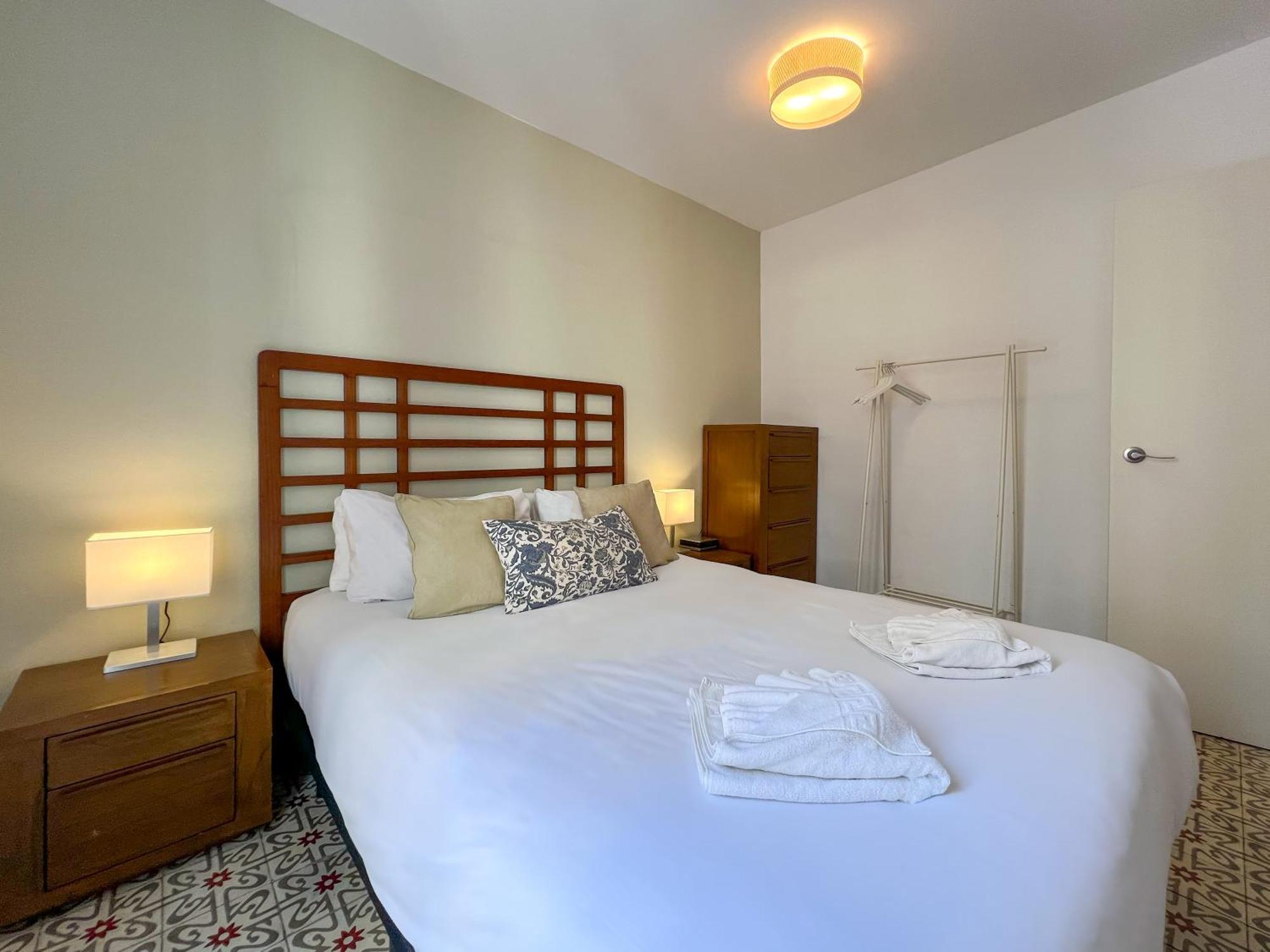 Stay U-Nique Apartments Begur Barcelona Luaran gambar